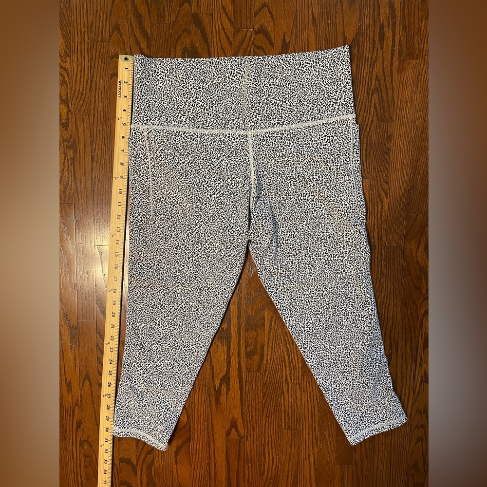 Athleta Salutation Stash II Textured Tights Size 1X
